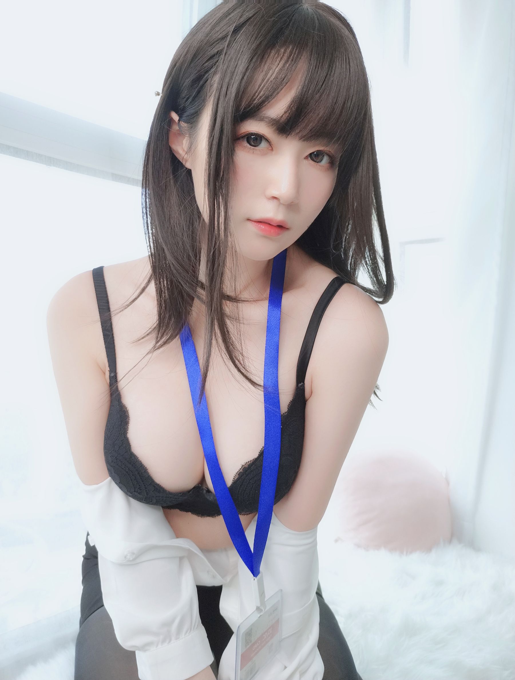 Coser小姐姐白银81–制服写真插图4